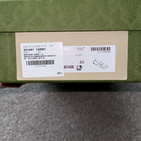 100% Authentic Gucci Jumbo GG Jordaan Canvas Flat - Picture 8 of 12